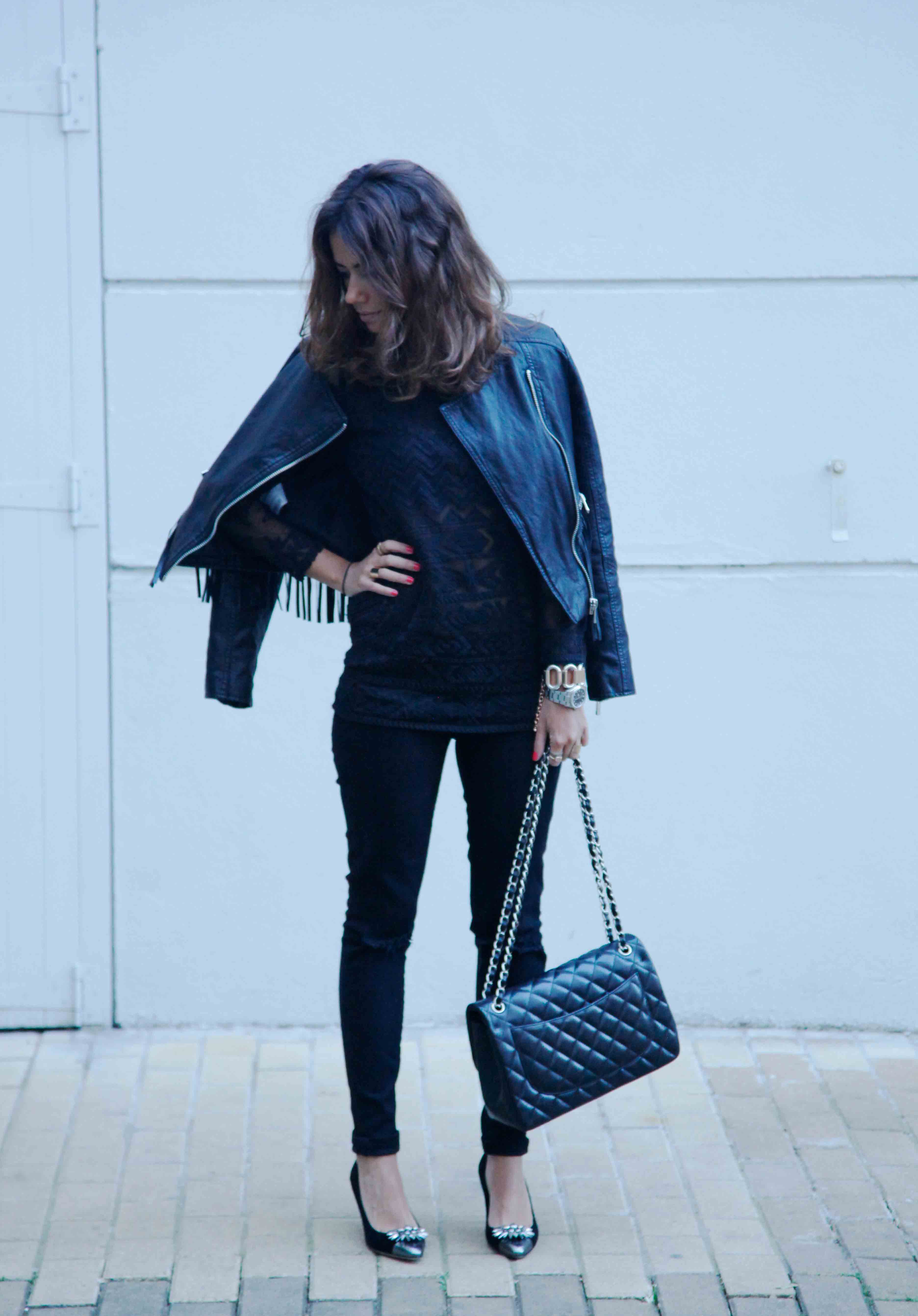 Rock & black outfit
